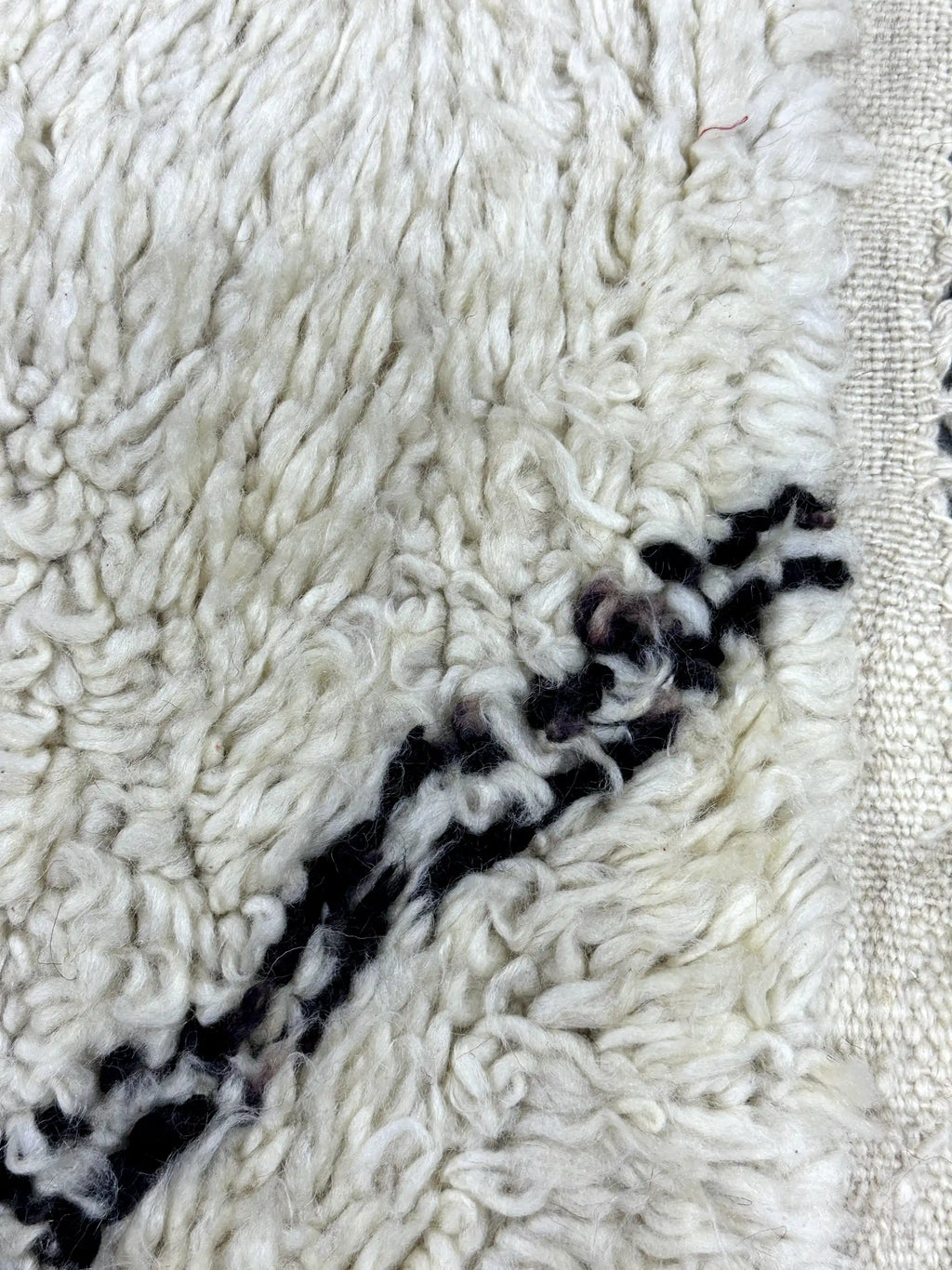 Rekba Vintage Mrirt Rug <br> 230 x 180 CM