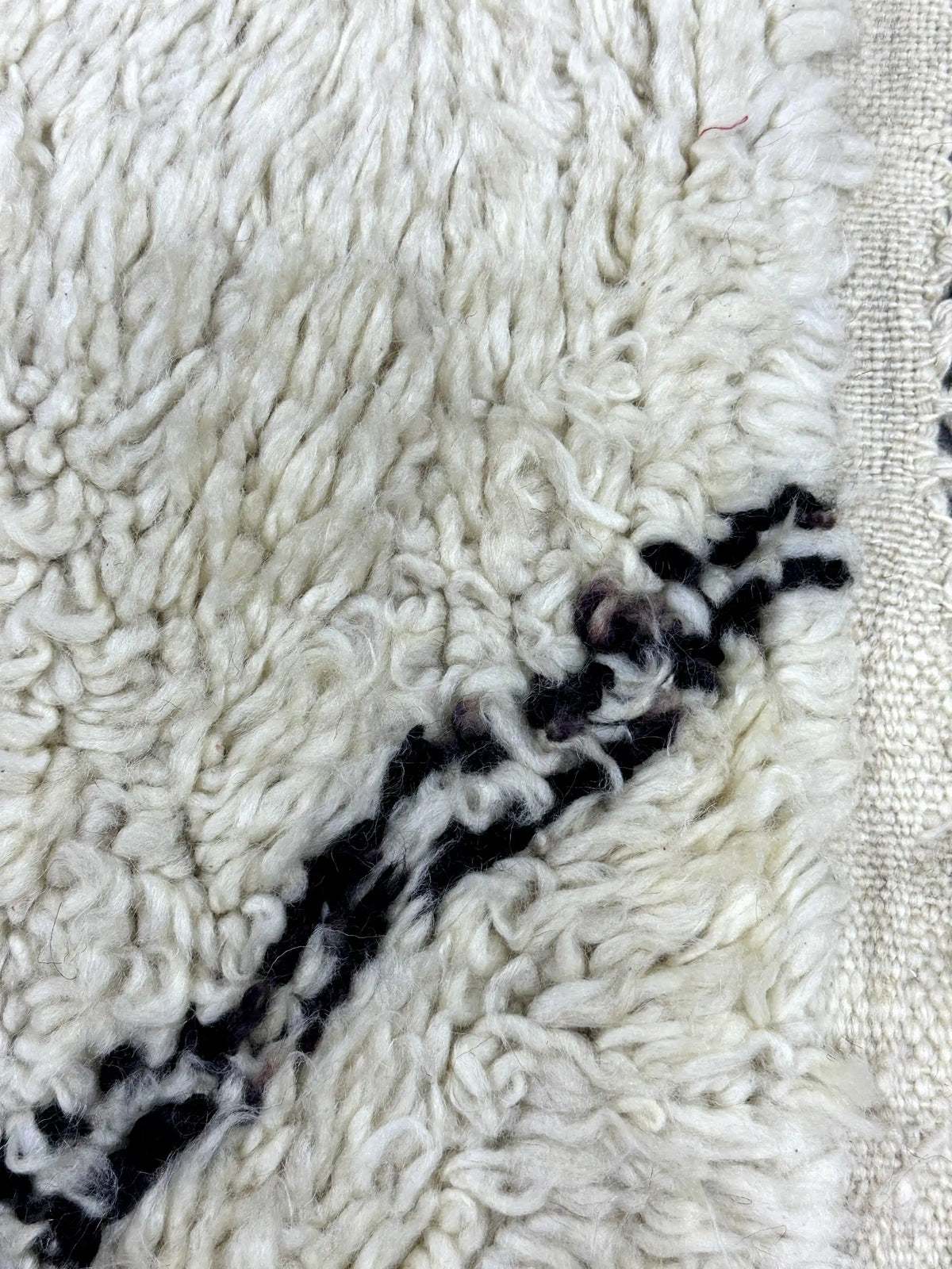 Rekba Vintage Mrirt Rug <br> 230 x 180 CM