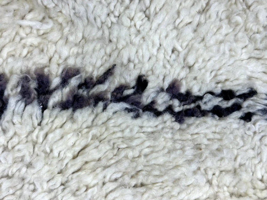 Rekba Vintage Mrirt Rug <br> 230 x 180 CM