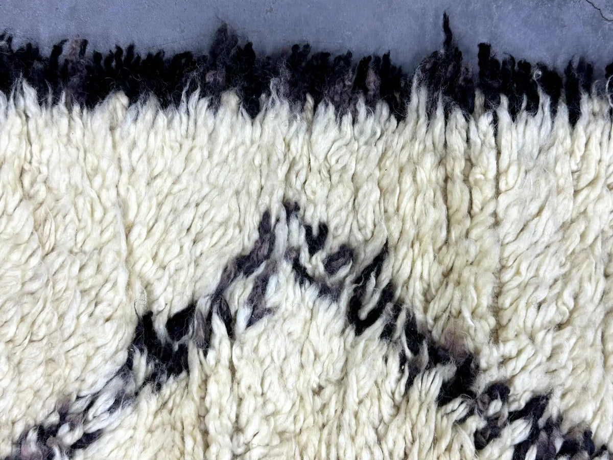 Rekba Vintage Mrirt Rug <br> 230 x 180 CM