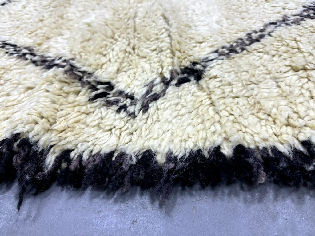 Rekba Vintage Mrirt Rug <br> 230 x 180 CM