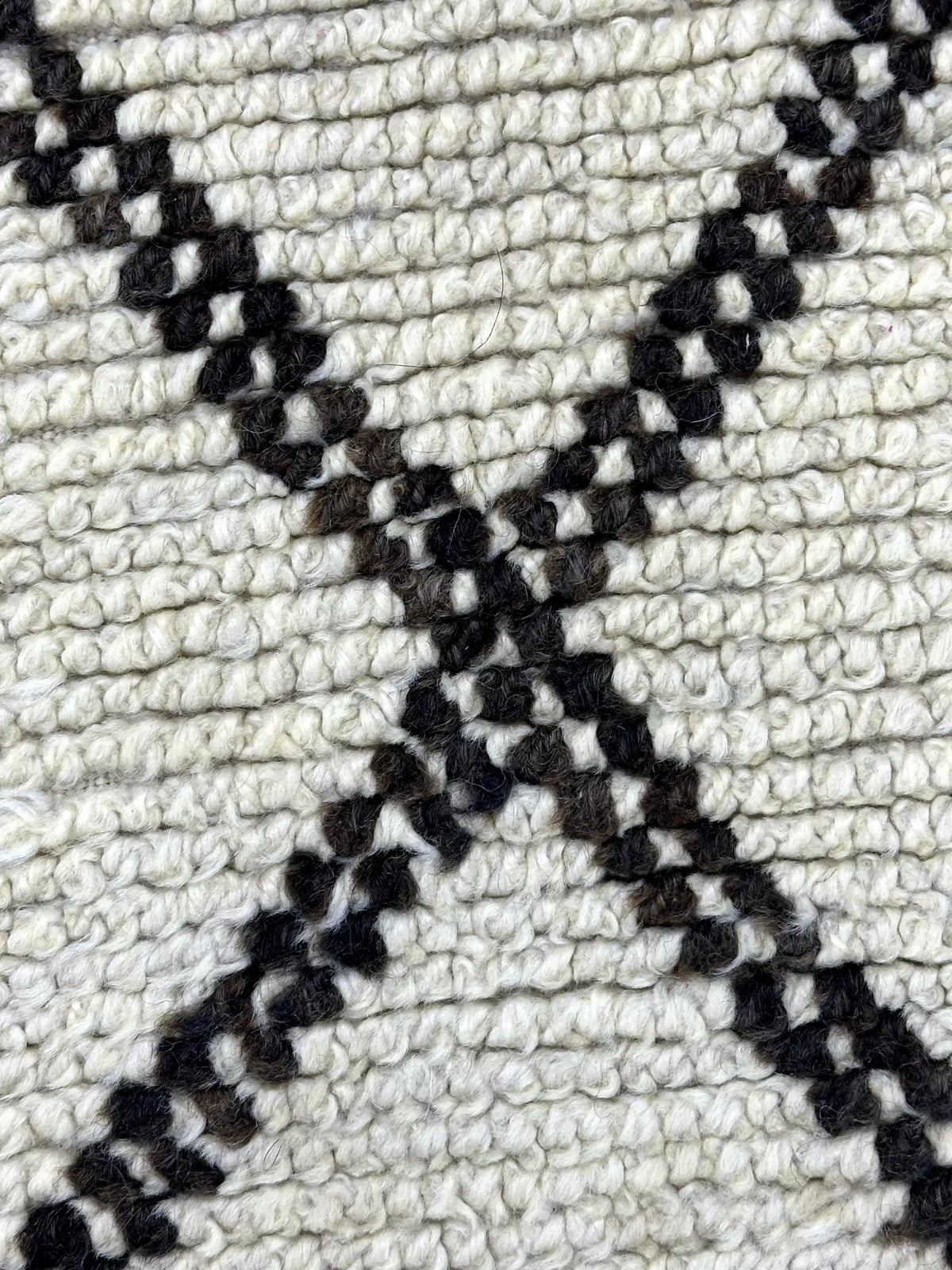 Direha Vintage Mrirt Rug <br> 250 x 187 CM