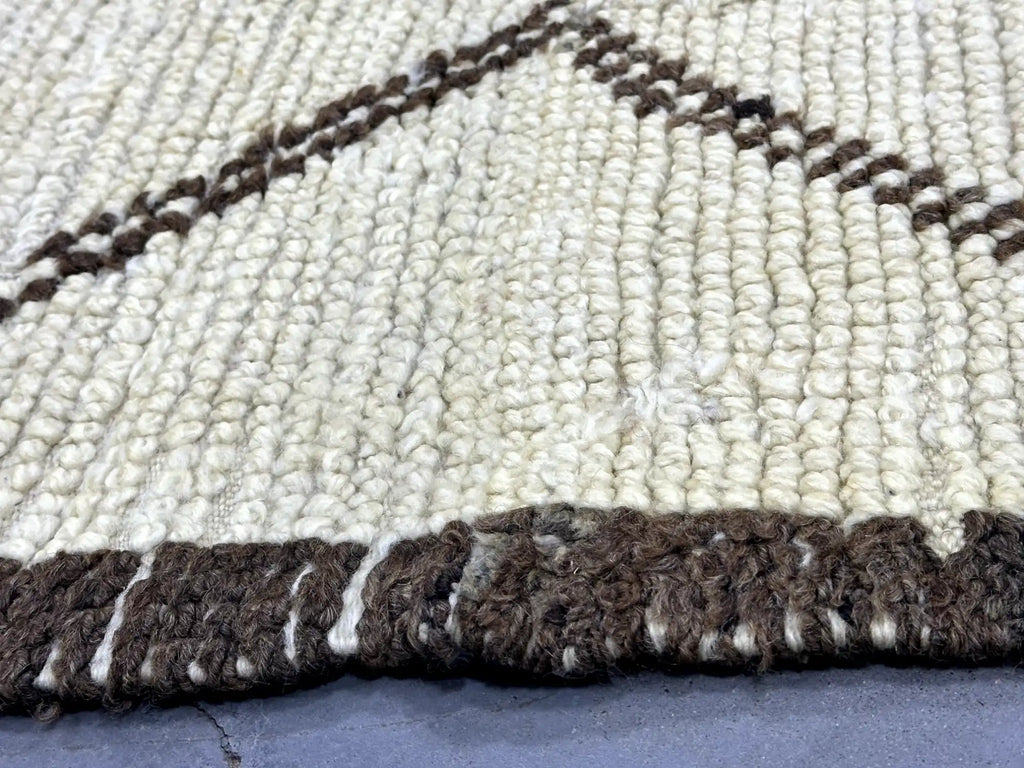 Direha Vintage Mrirt Rug <br> 250 x 187 CM