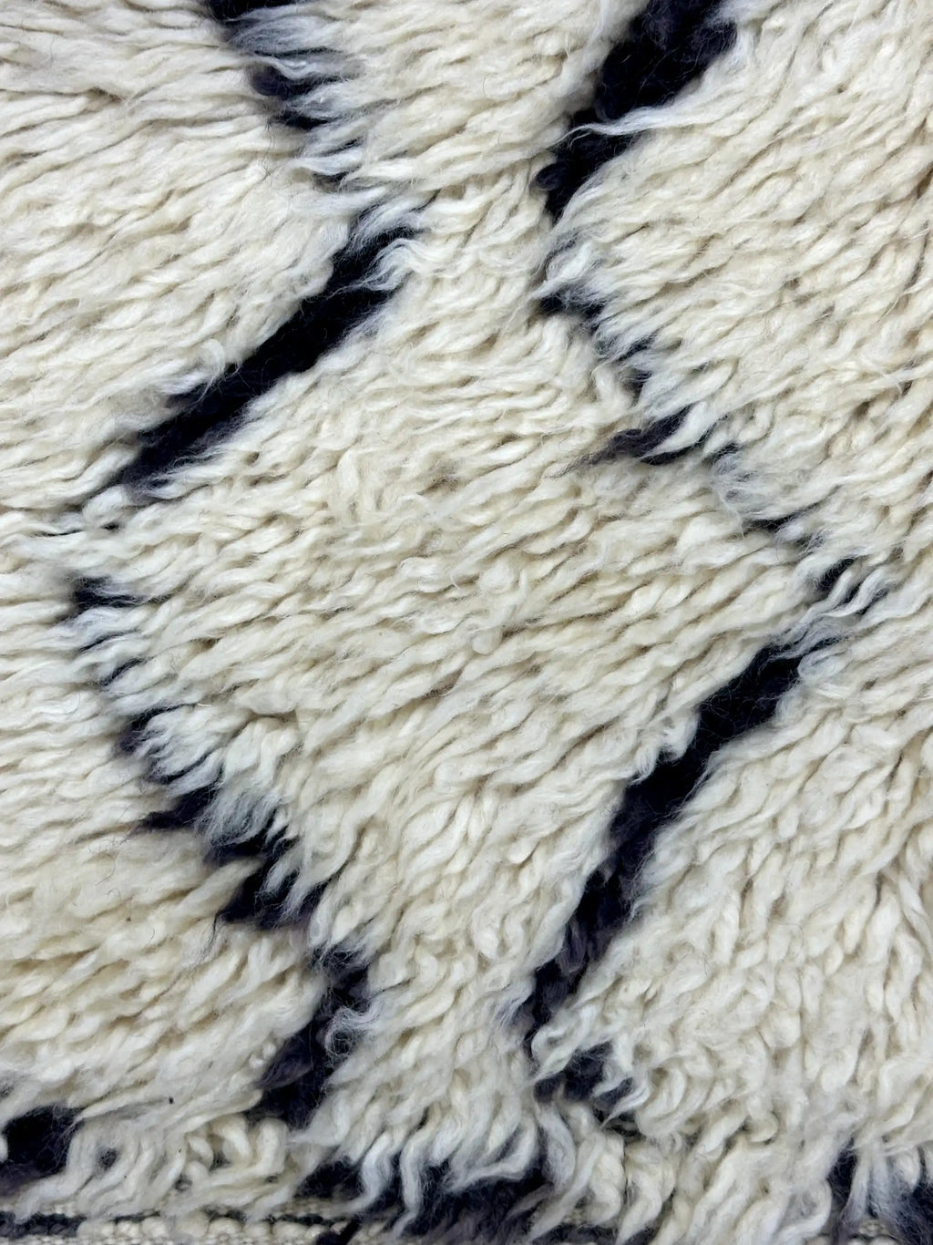 Folaa Vintage Mrirt Rug <br> 320 x 185 CM