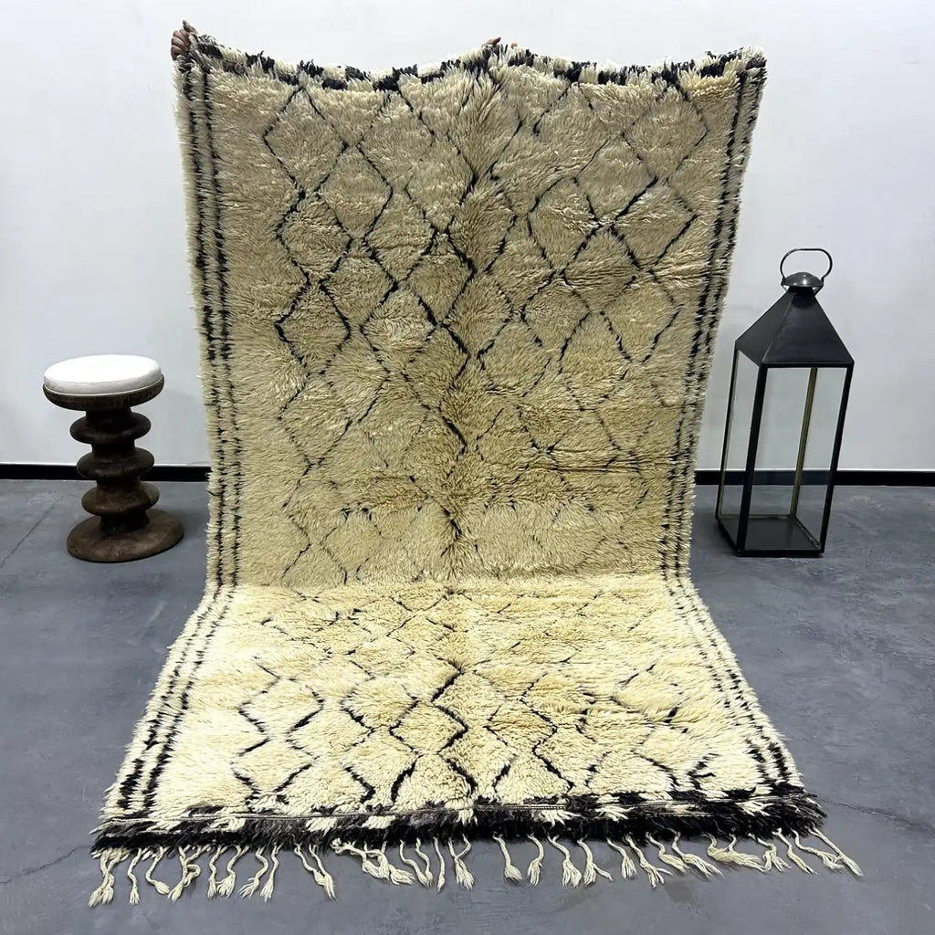Folaa Vintage Mrirt Rug <br> 320 x 185 CM