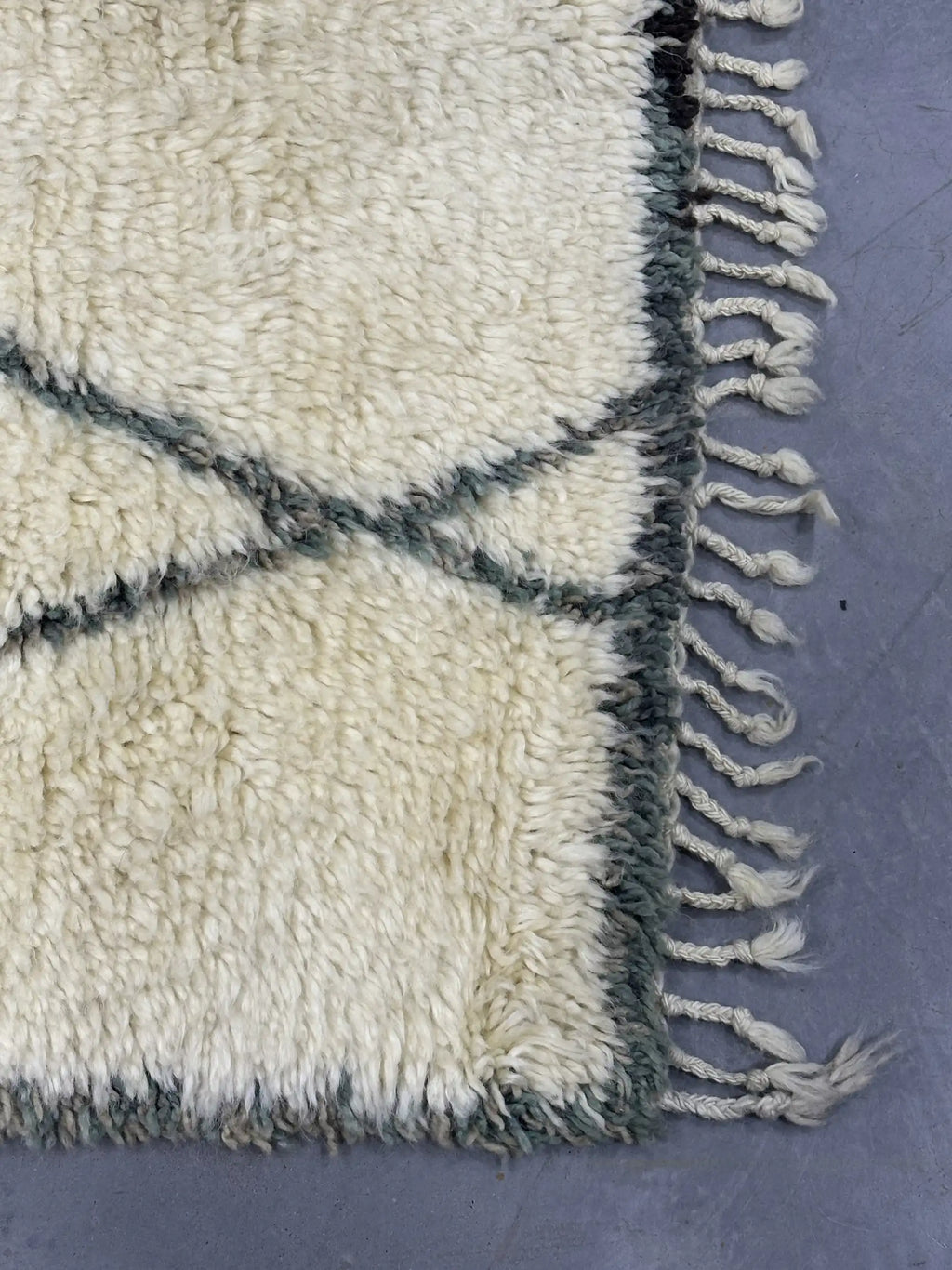 Kalou Vintage Mrirt Rug <br> 330 x 180 CM