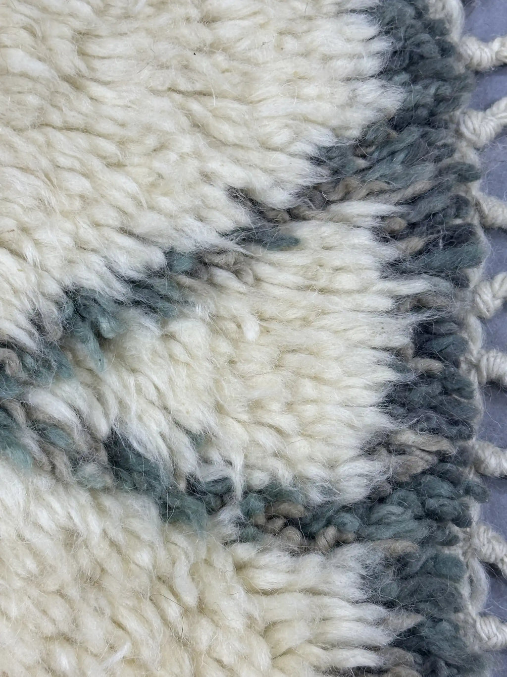 Kalou Vintage Mrirt Rug <br> 330 x 180 CM