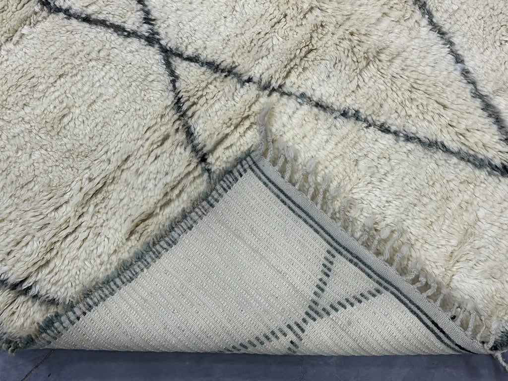 Kalou Vintage Mrirt Rug <br> 330 x 180 CM