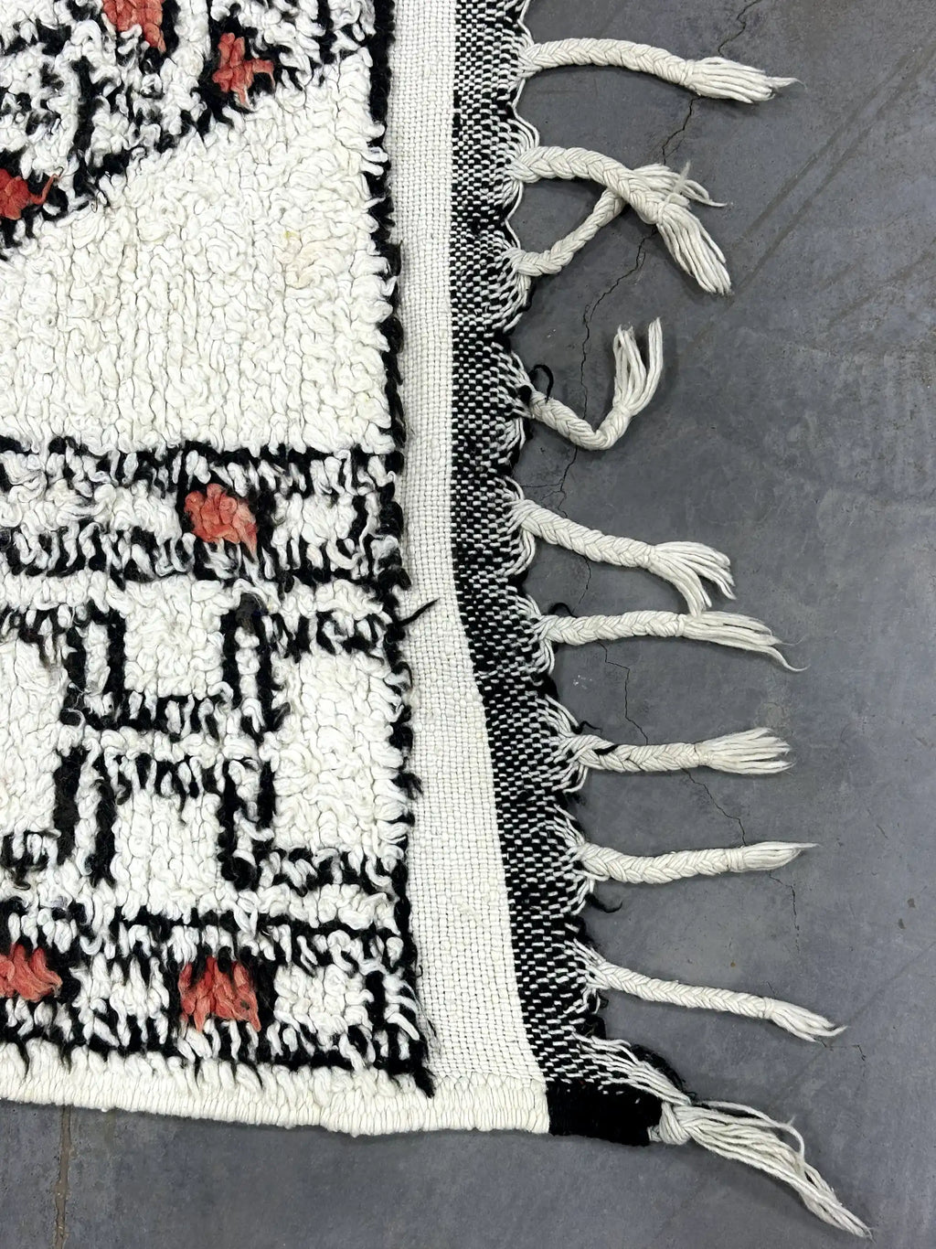 Faracha Vintage Mrirt Rug <br> 274 x 154 CM