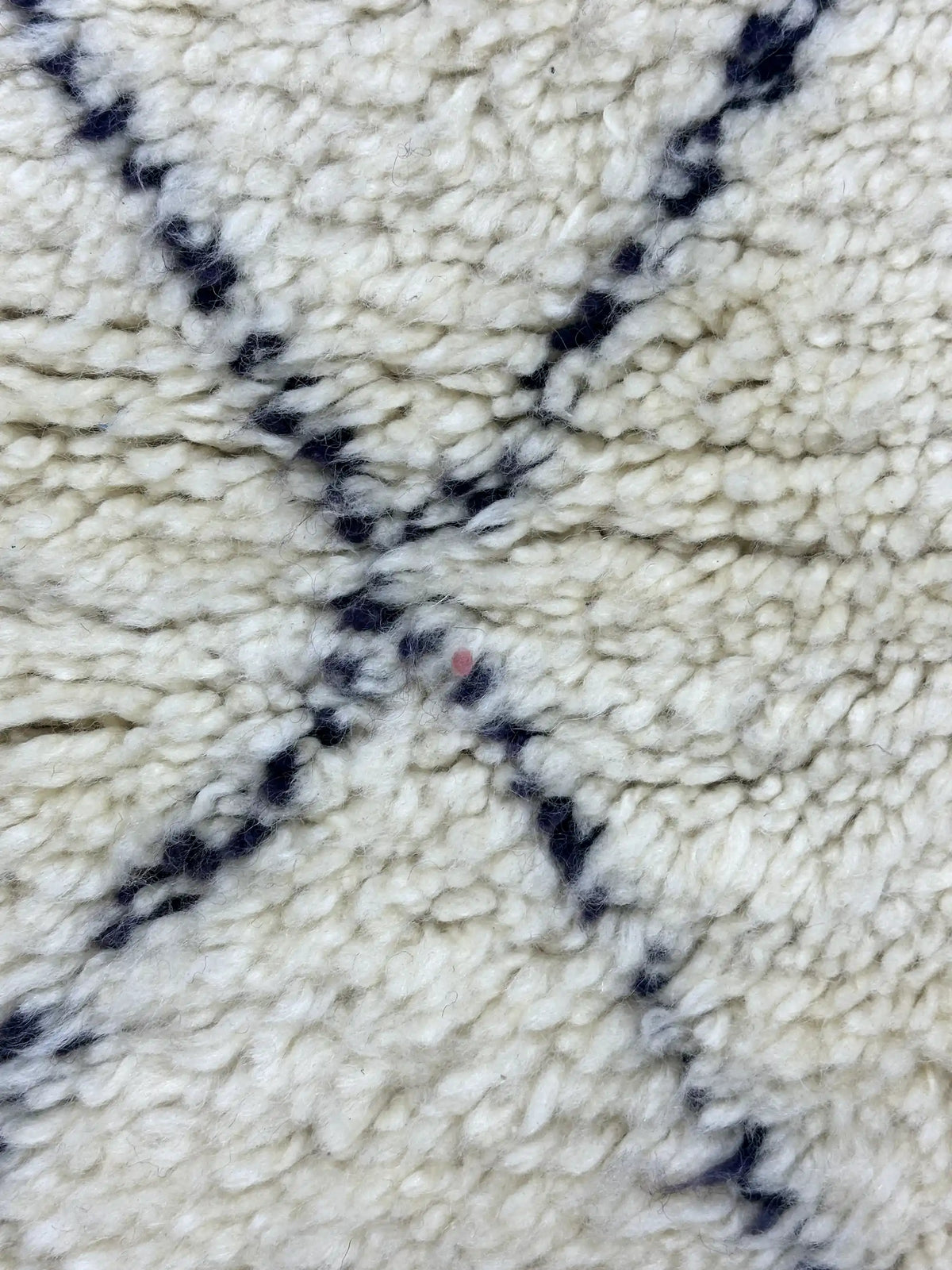 Alamin Checkered Rug <br> 285 x 180 CM