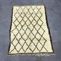 Zemzam Checkered Rug <br> 270 x 170 CM