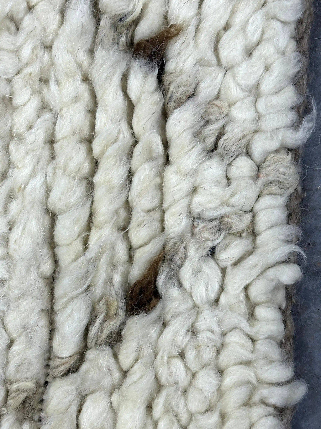 Motakin Checkered Rug <br> 260 x 170 CM