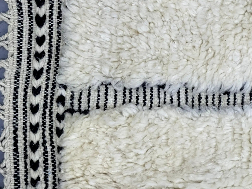 Qercha Vintage Mrirt Rug <br> 255 x 140 CM
