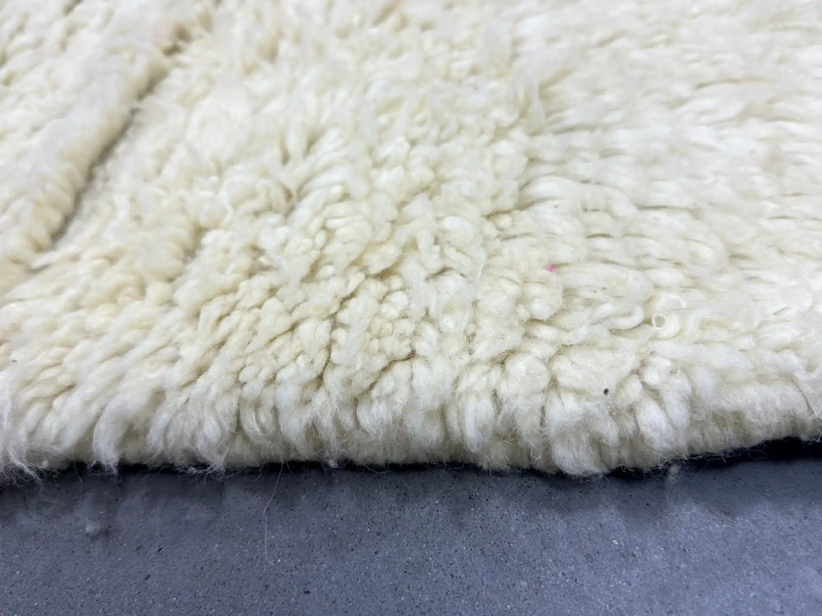 Qercha Vintage Mrirt Rug <br> 255 x 140 CM