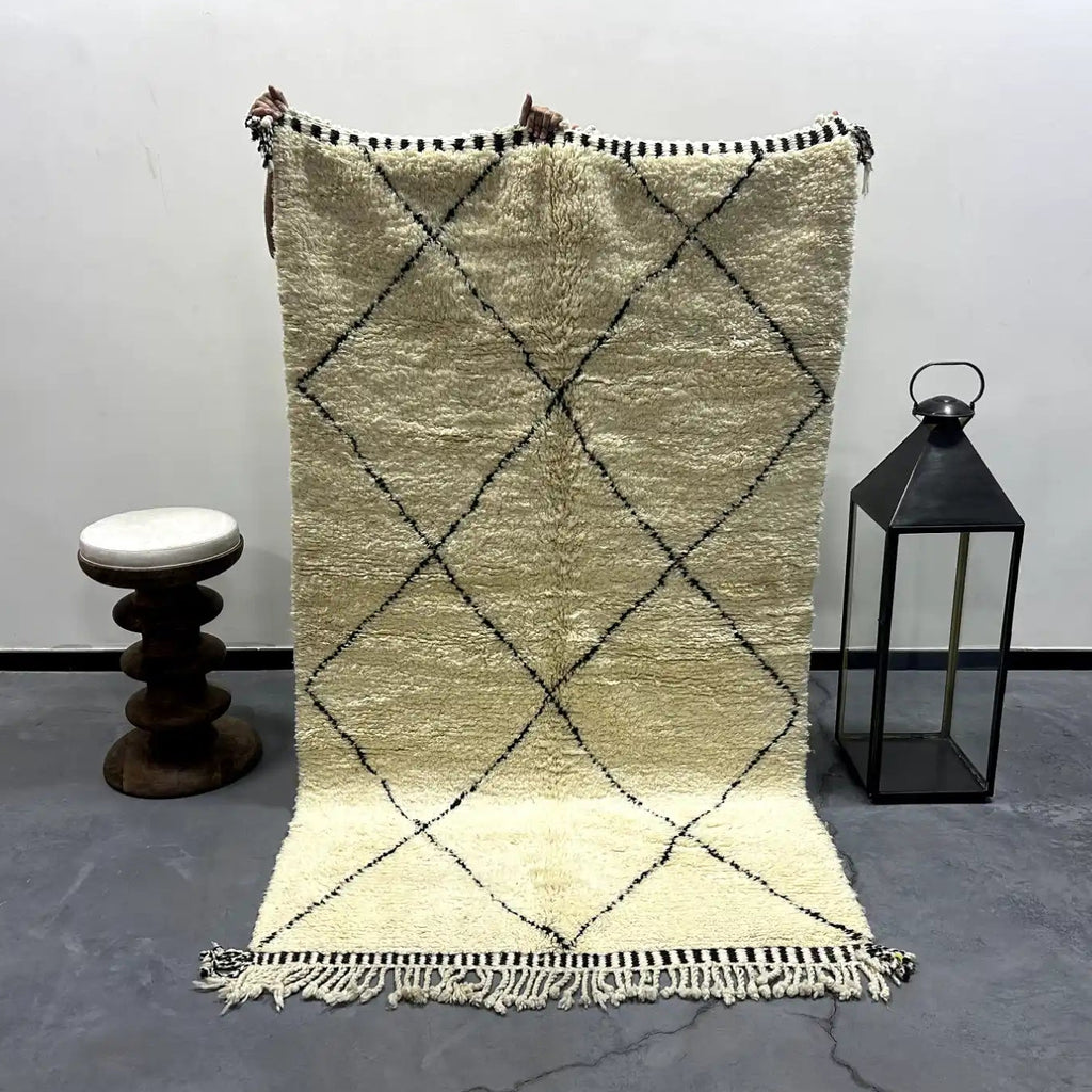 Qaneeb Vintage Mrirt Rug <br> 250 x 145 CM