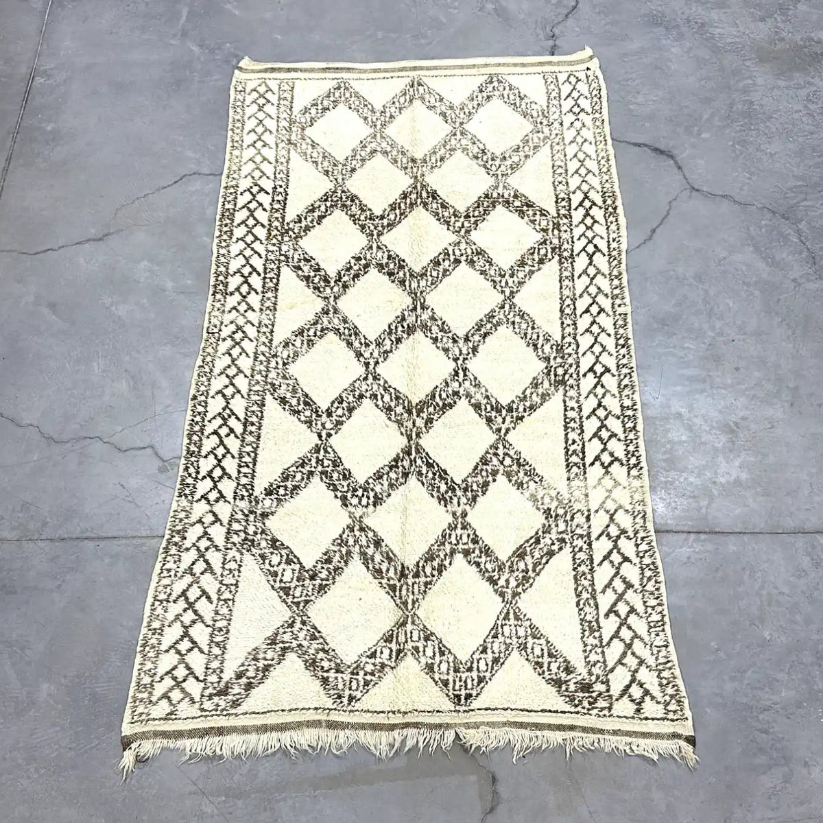 Chebka Vintage Mrirt Rug <br> 330 x 170 CM
