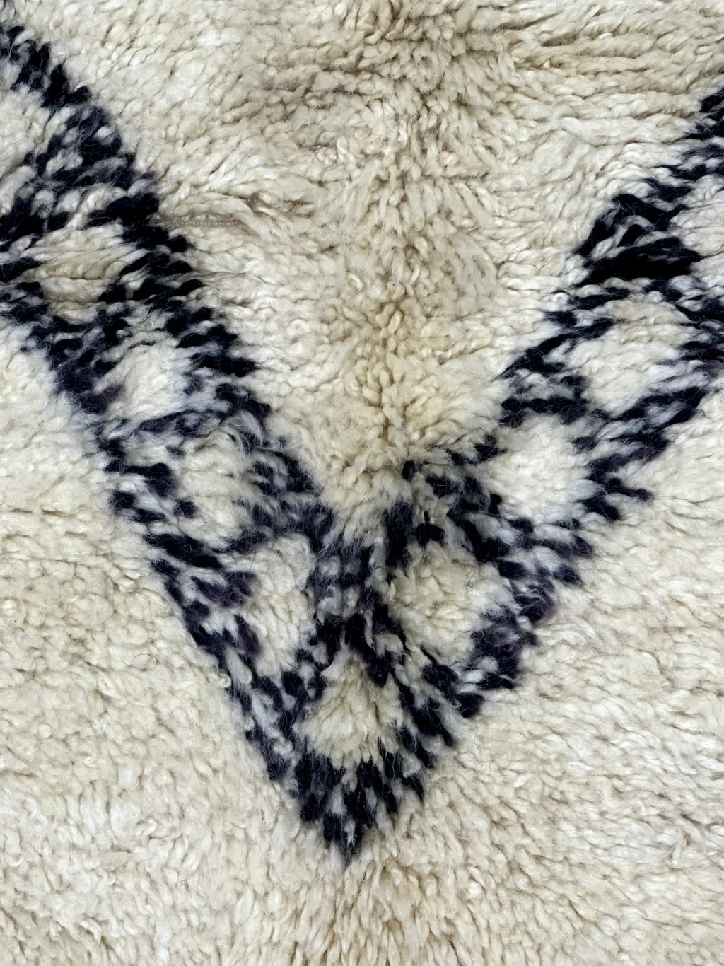Deraff Vintage Mrirt Rug <br> 230 x 165 CM