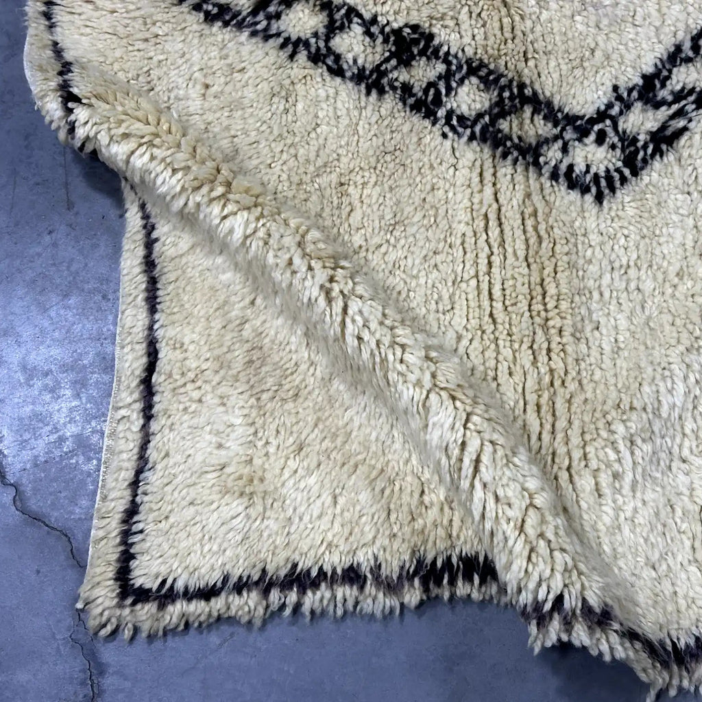 Deraff Vintage Mrirt Rug <br> 230 x 165 CM