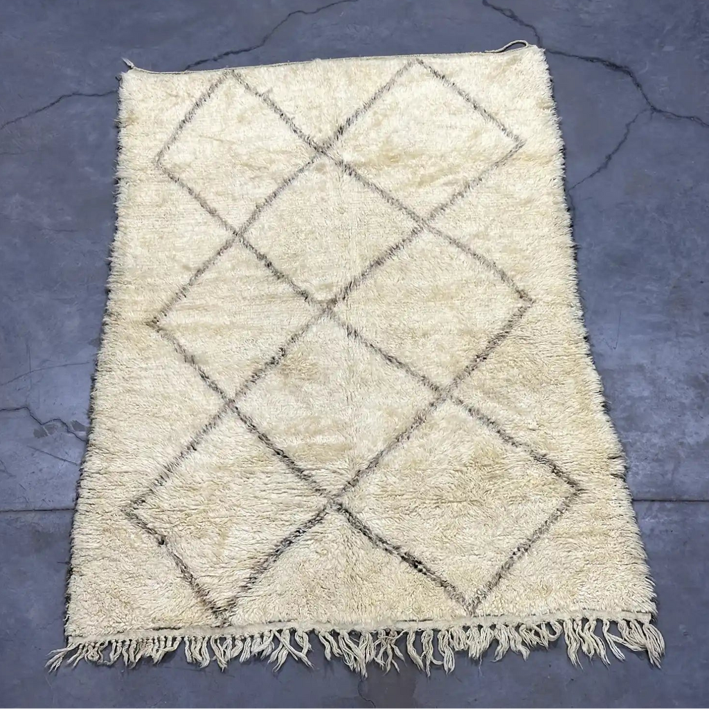 Berboch Vintage Mrirt Rug <br> 243 x 160 CM