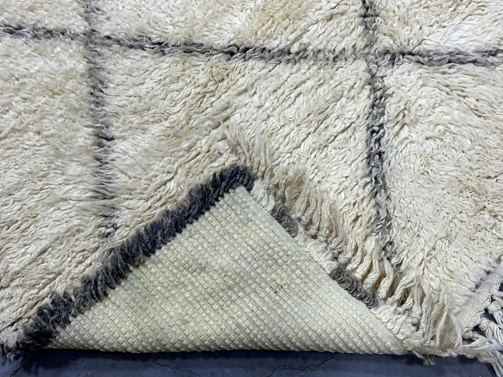 Berboch Vintage Mrirt Rug <br> 243 x 160 CM