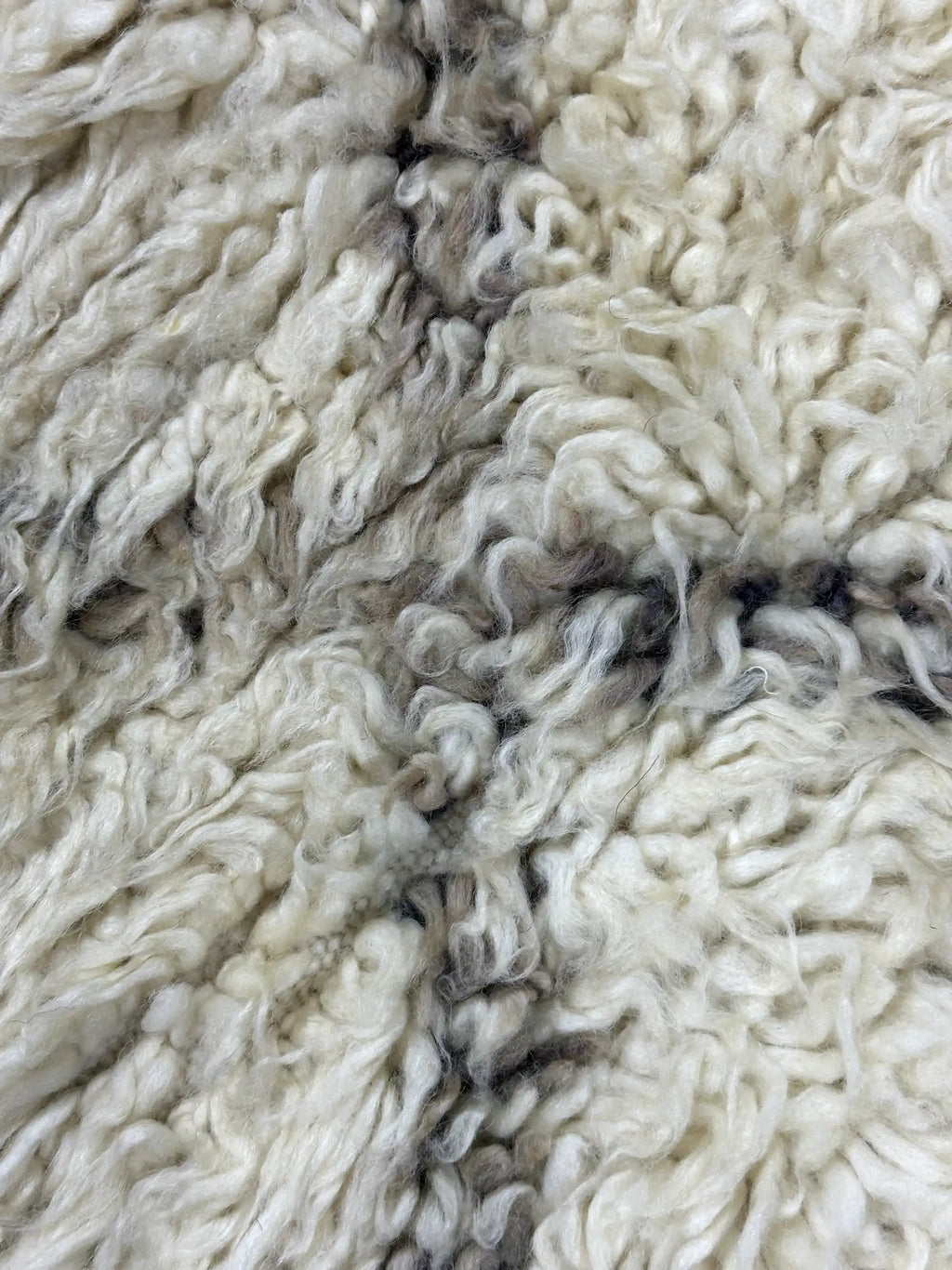 Berboch Vintage Mrirt Rug <br> 243 x 160 CM