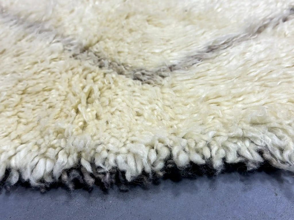 Berboch Vintage Mrirt Rug <br> 243 x 160 CM