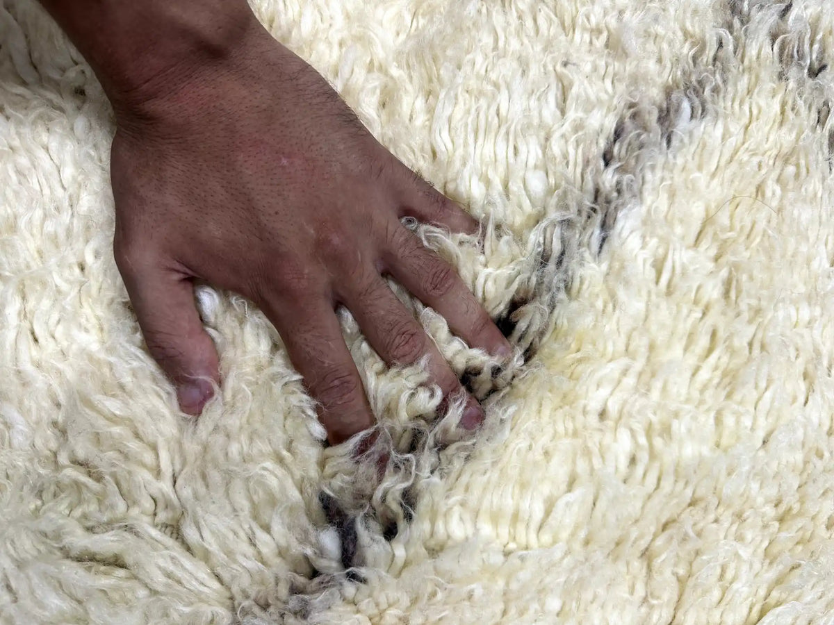 Berboch Vintage Mrirt Rug <br> 243 x 160 CM