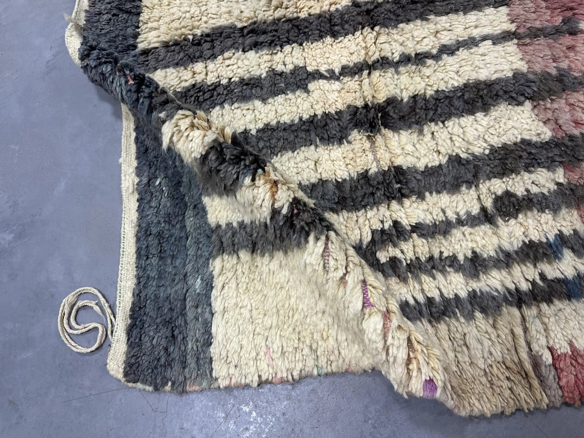 Nasse Vintage Boujaad Rug <br> 340 x 265 CM