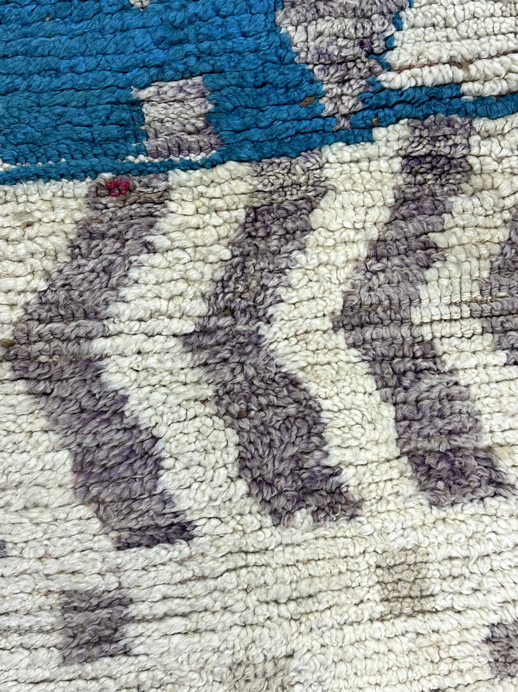 Jibeha Vintage Boujaad Rug <br> 260 x 160 CM