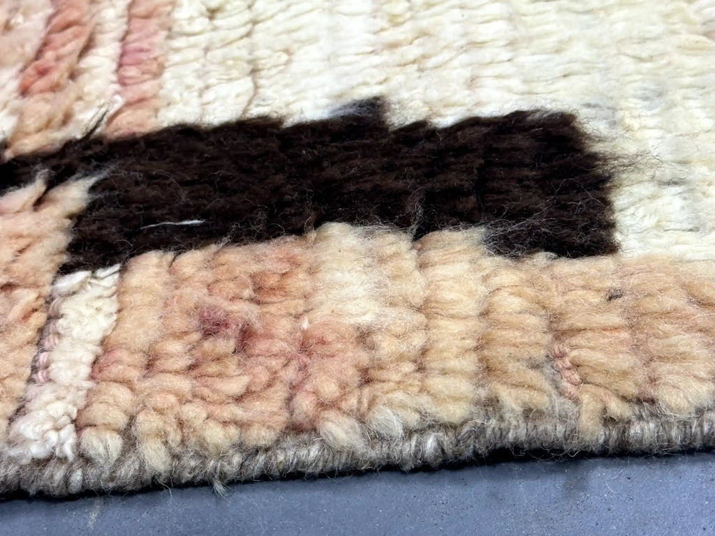 Fareda Vintage Boujaad Rug <br> 260 x 170 CM