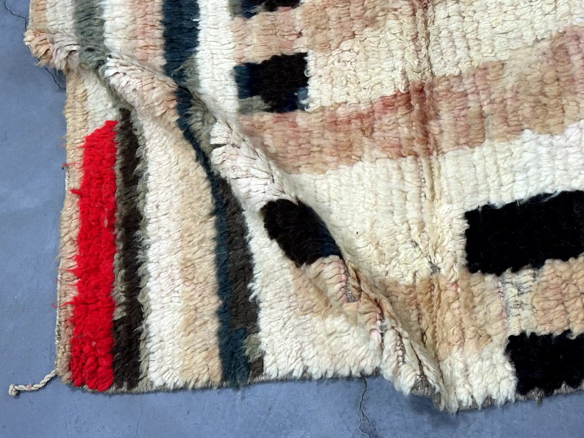Fareda Vintage Boujaad Rug <br> 260 x 170 CM