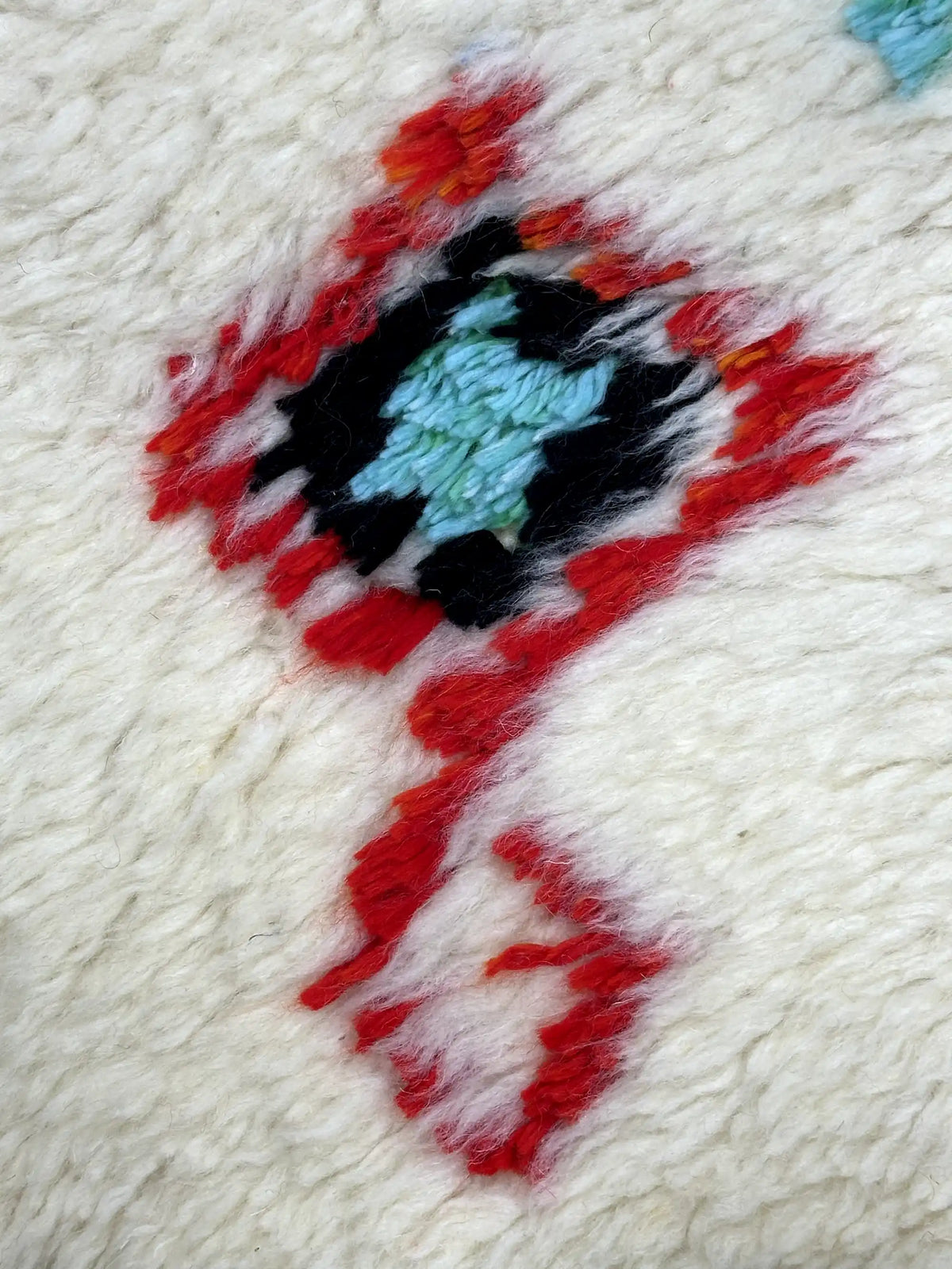 Mohima Berber Azilal Rug <br> 300 x 200 CM