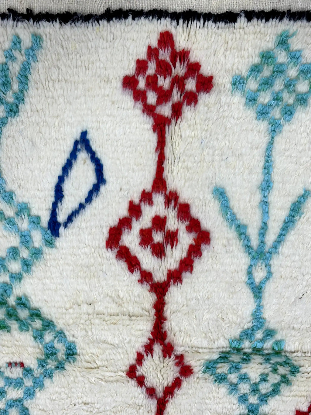 Mohima Berber Azilal Rug <br> 300 x 200 CM