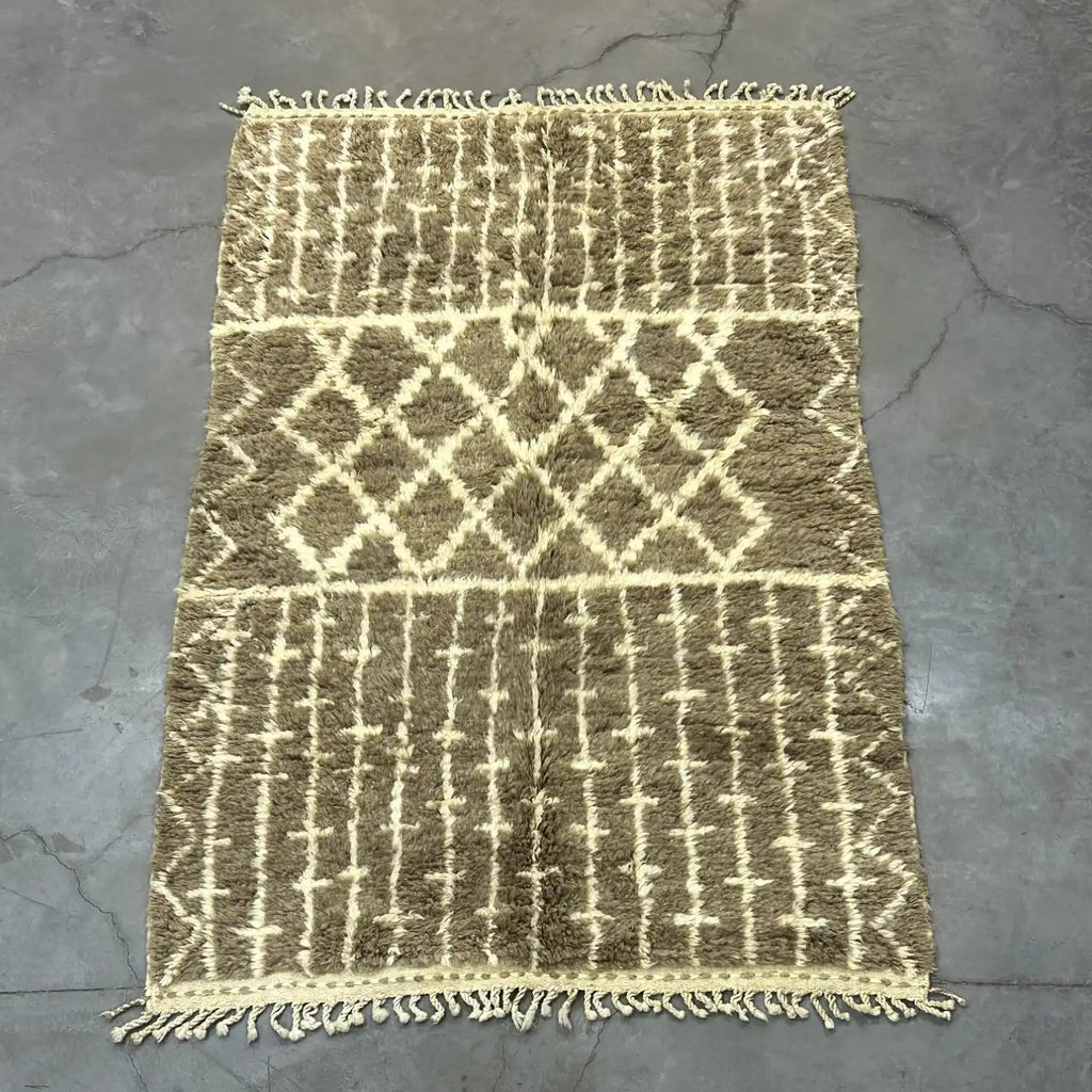 Qareffa Vintage Boujaad Rug <br> 235 x 150 CM