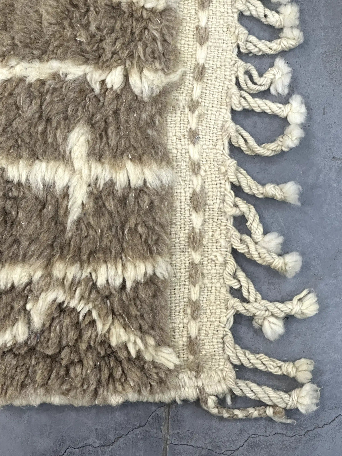 Qareffa Vintage Boujaad Rug <br> 235 x 150 CM