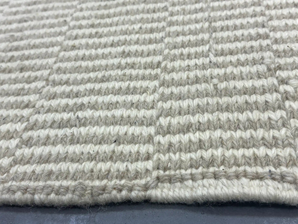 Henina Hanble Kilim Rug <br> 300 x 200 CM