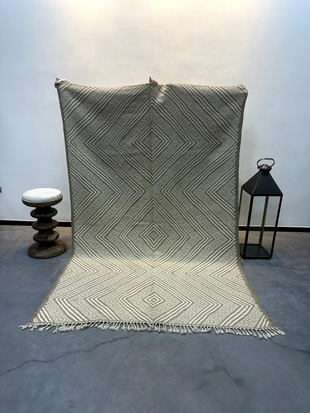 Rebeha Hanble Kilim Rug <br> 310 x 200 CM