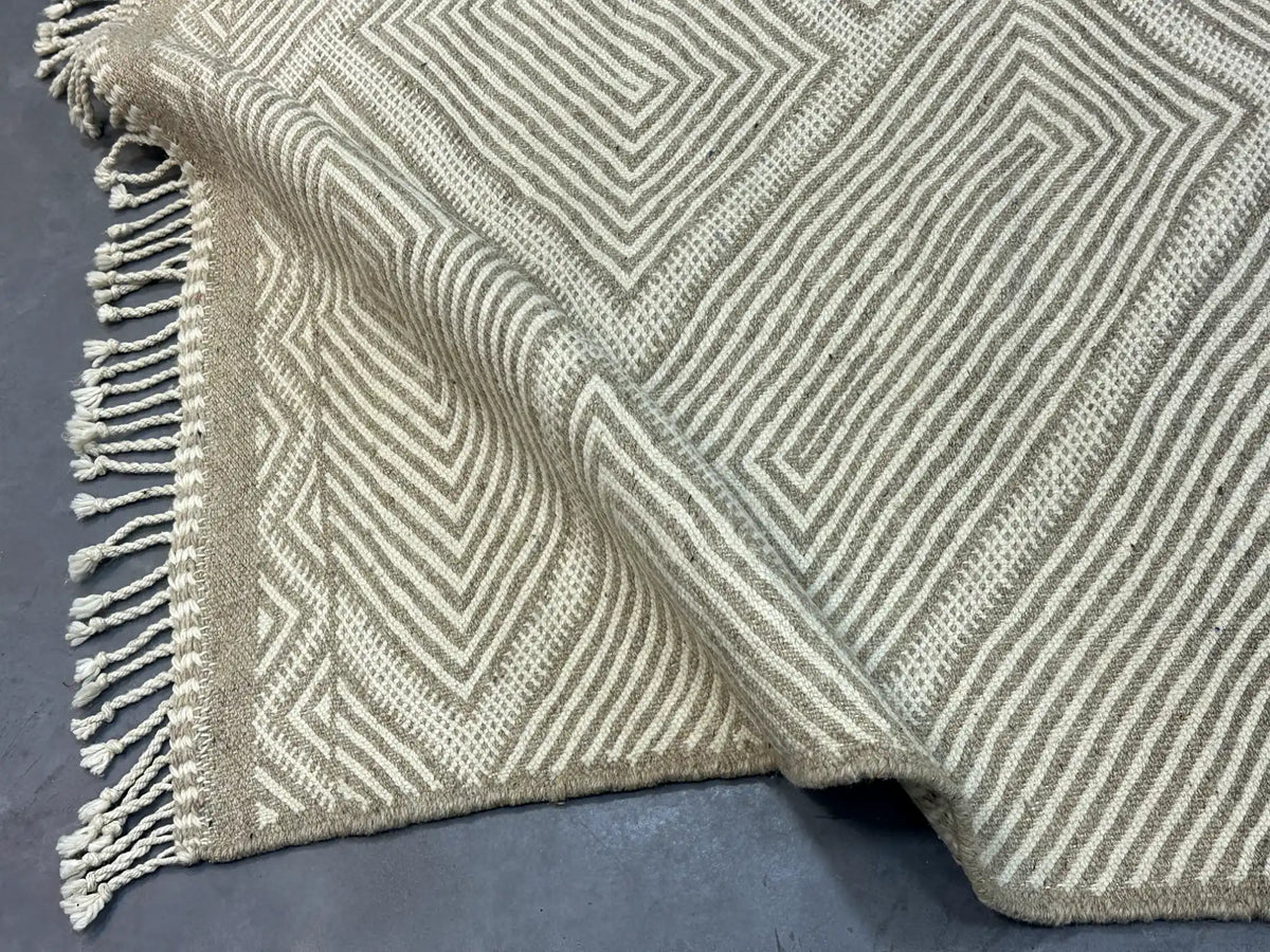 Tereza Beni Mrirt Kilim Rug <br> 315 x 200 CM