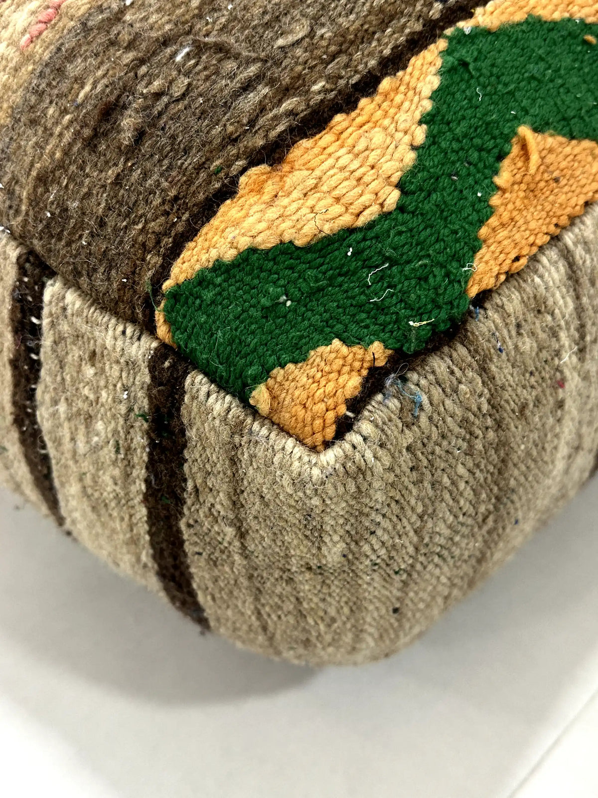 Safro Berber Pouf