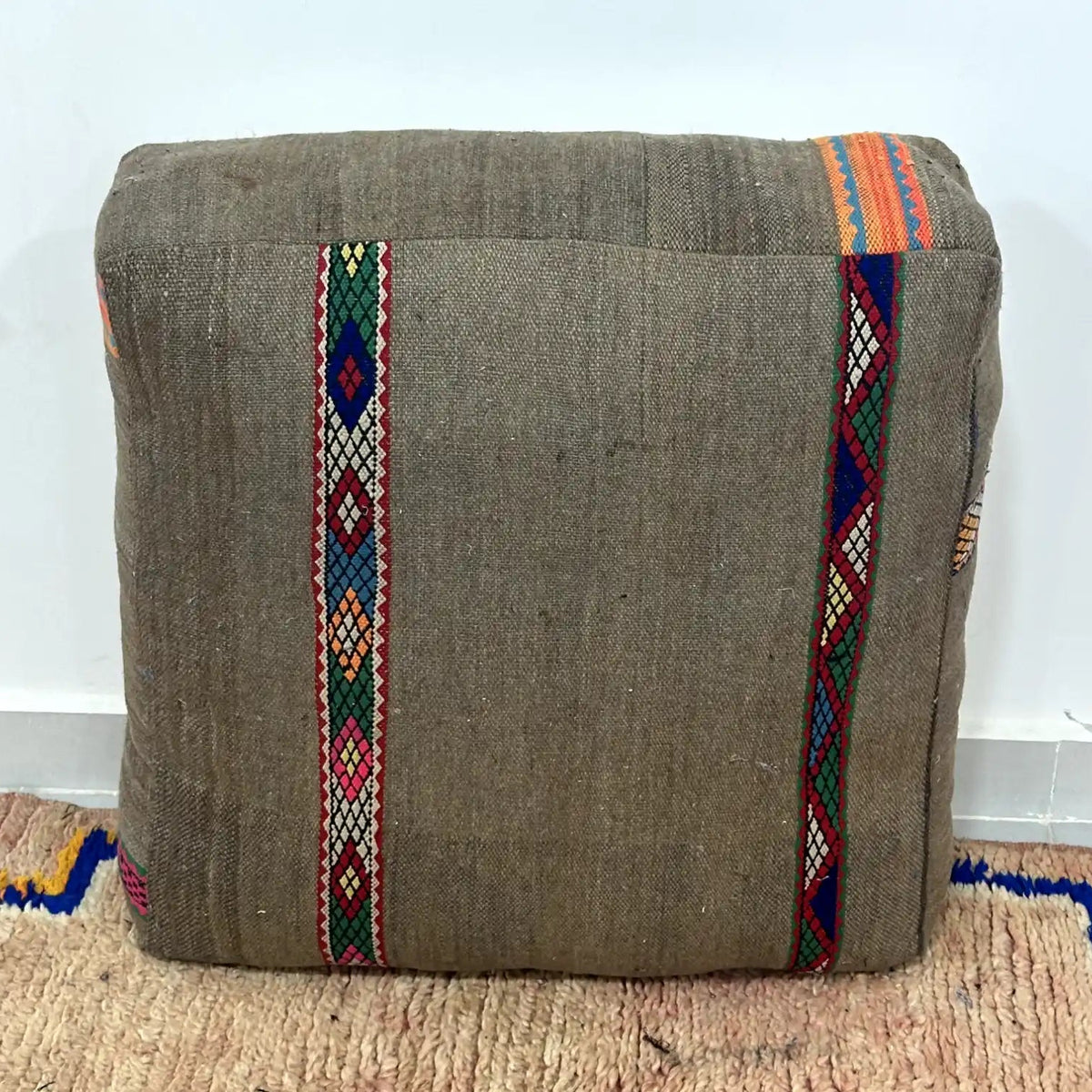 Hana Berber Pouf