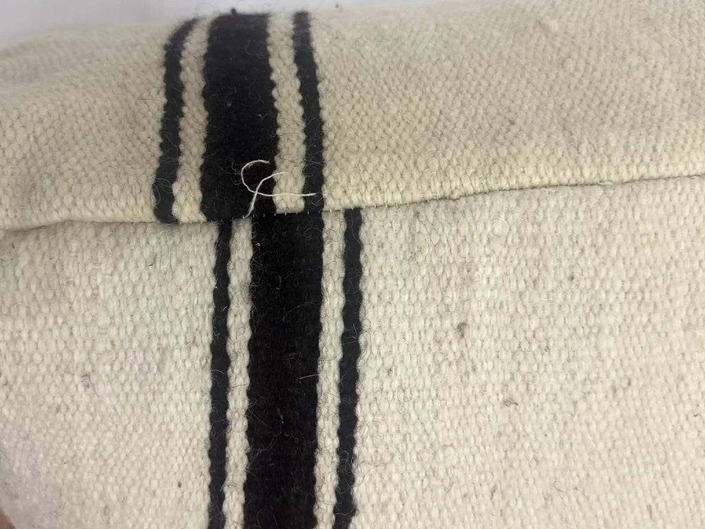 Farah Berber Pouf