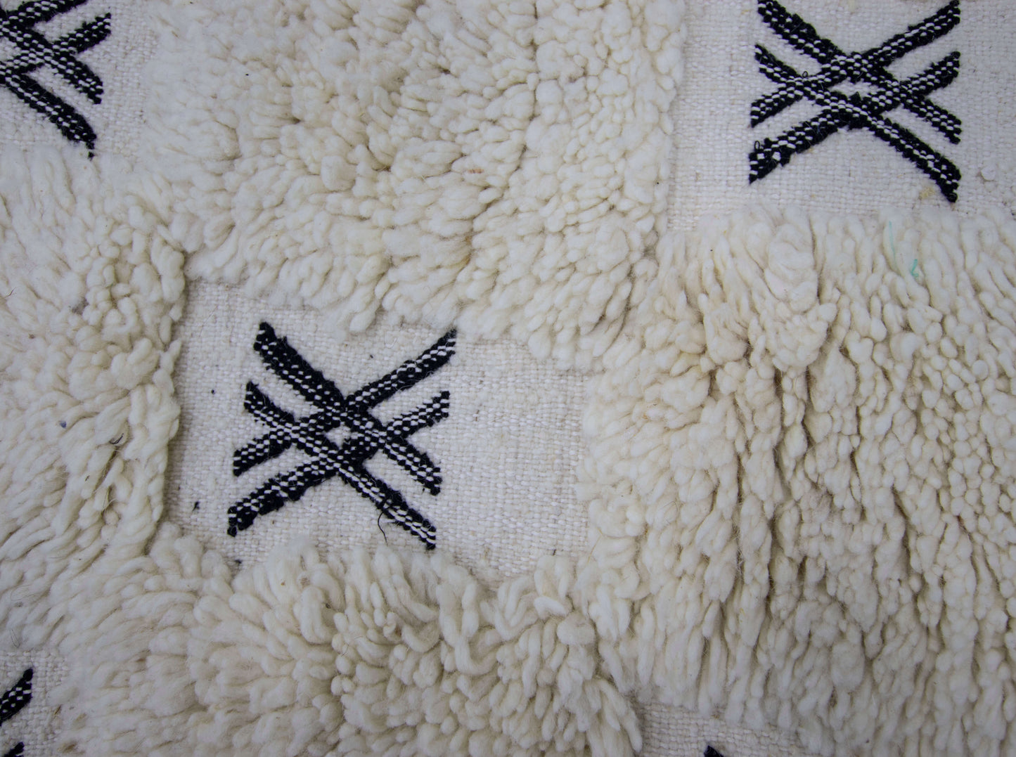 Moroccan Rug 7x10 | Handmade white rug | Costume Wool Rug | Beni Ouarain Rug