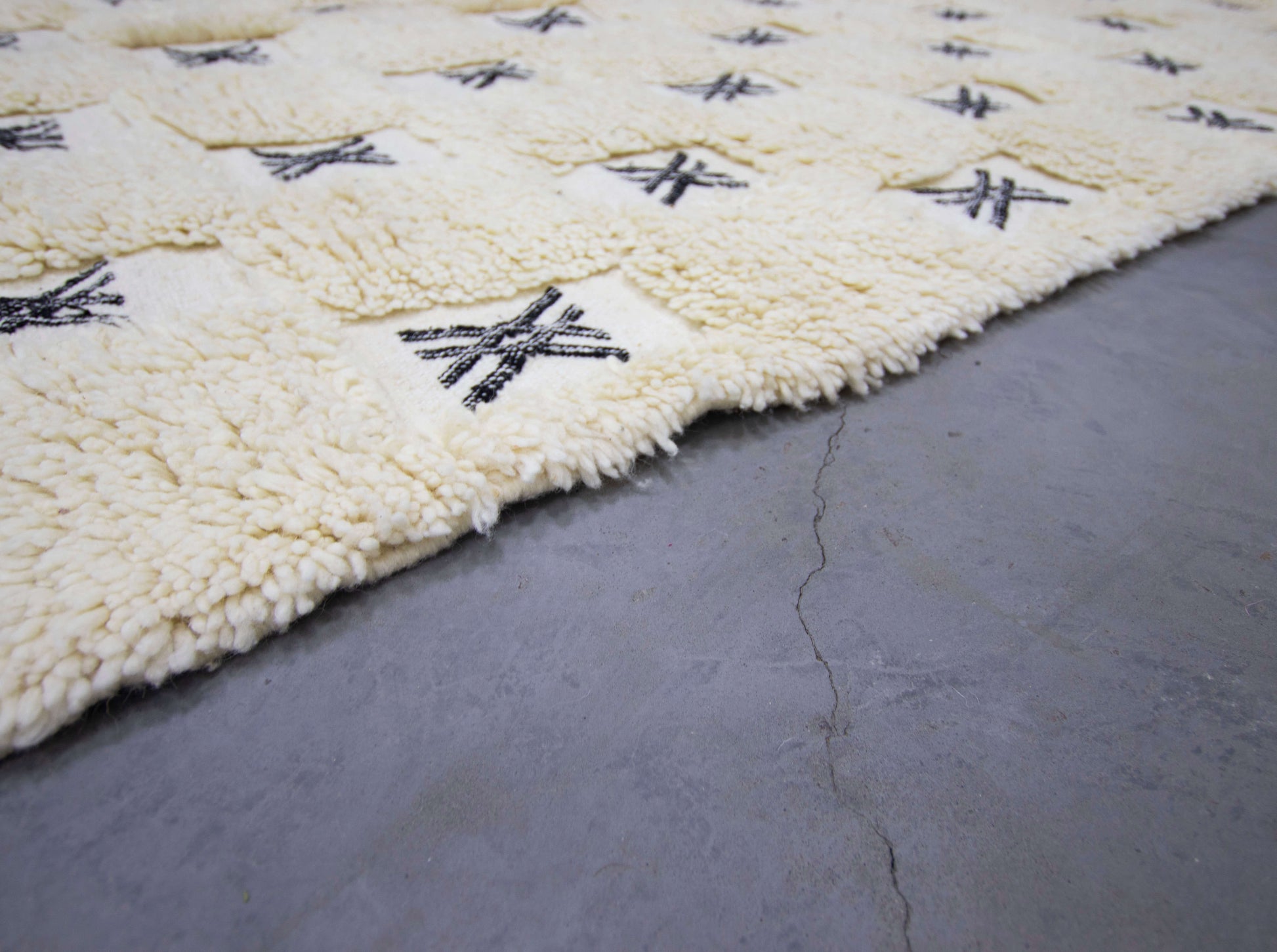 Moroccan Rug 7x10 | Handmade white rug | Costume Wool Rug | Beni Ouarain Rug