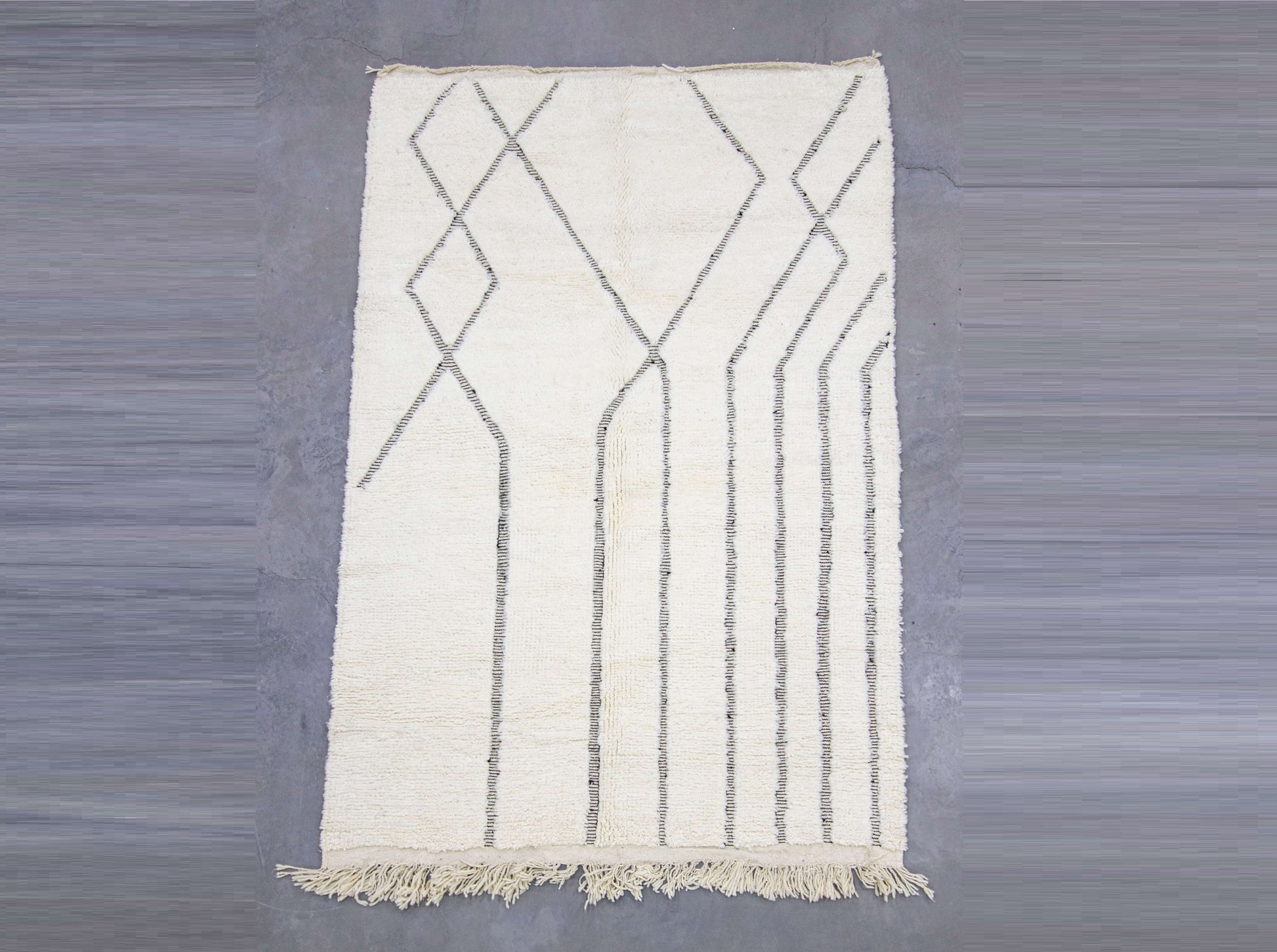 Moroccan Rug 5x8 | Handmade white rug | Costume Wool Rug | Beni Ouarain Rug